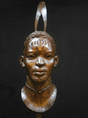 Darbaud_sculptures_homme_congo